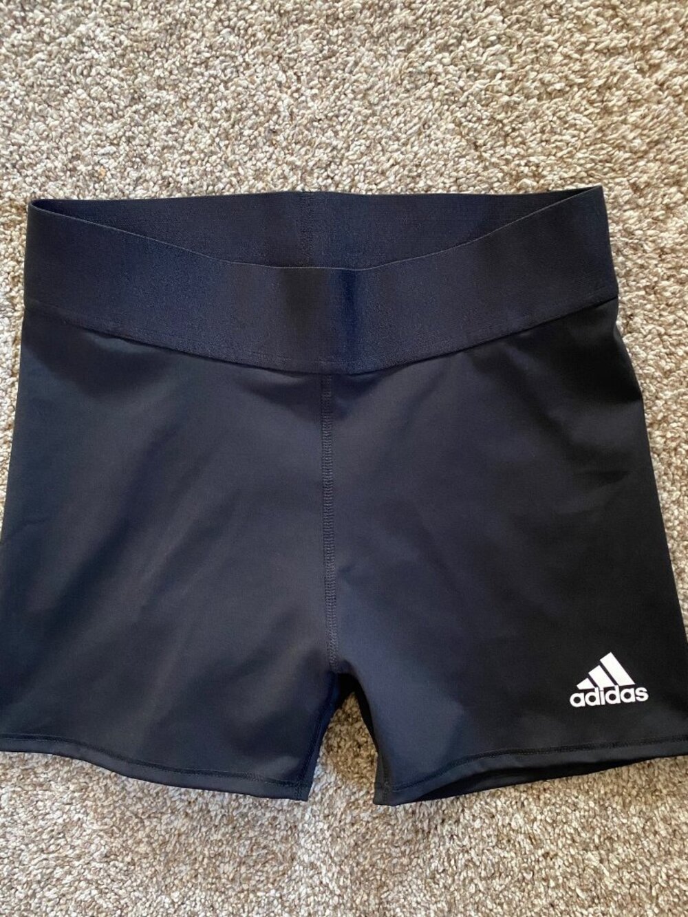NWT Adidas Women's Techfit 3" Compression Shorts Black Size Medium
